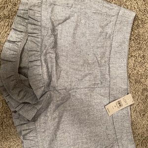 Loft Shorts size 2P